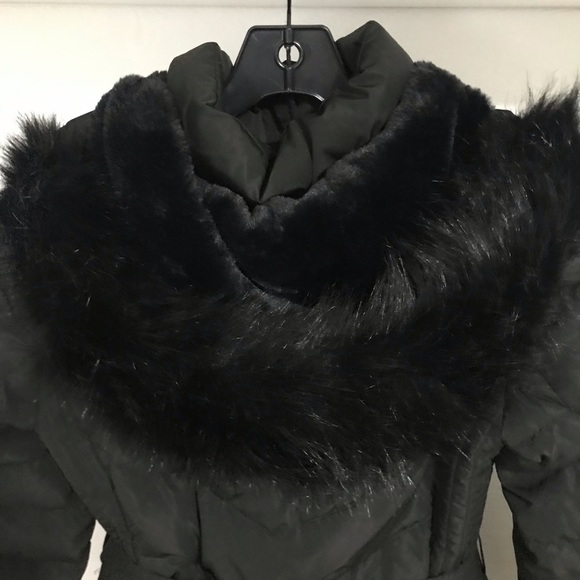 ZARA Hooded Down Coat - Picture 6 of 8